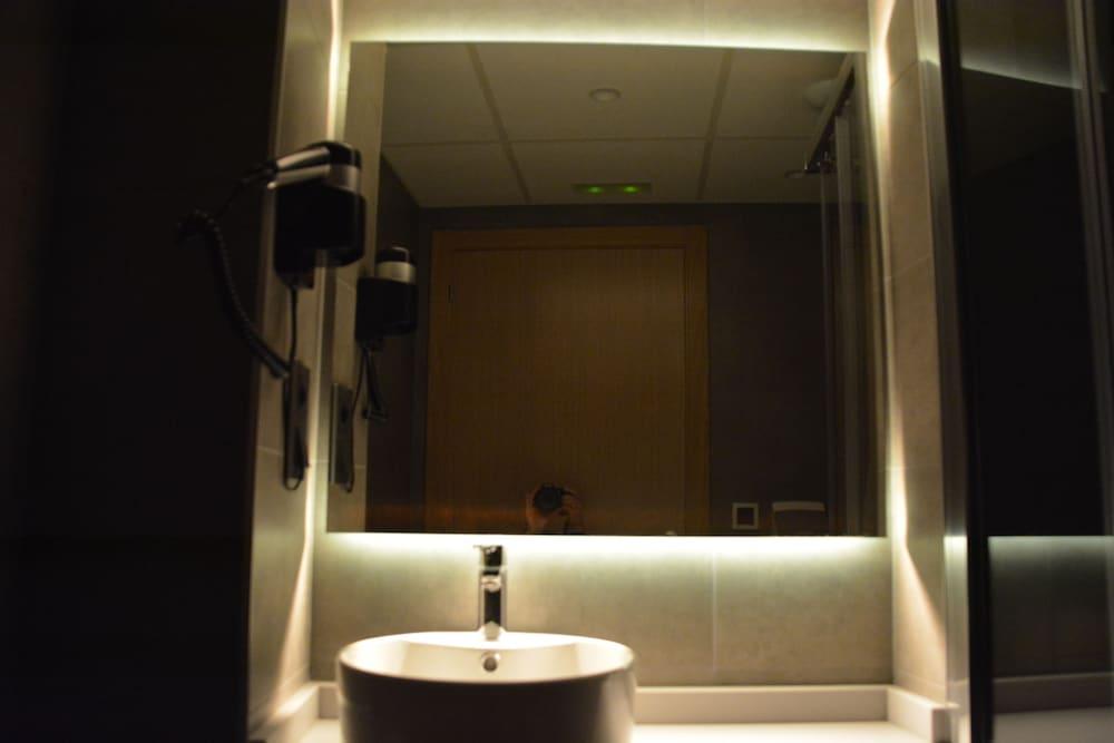 Hotel Bilbao Plaza