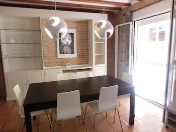 Total Valencia Elegance