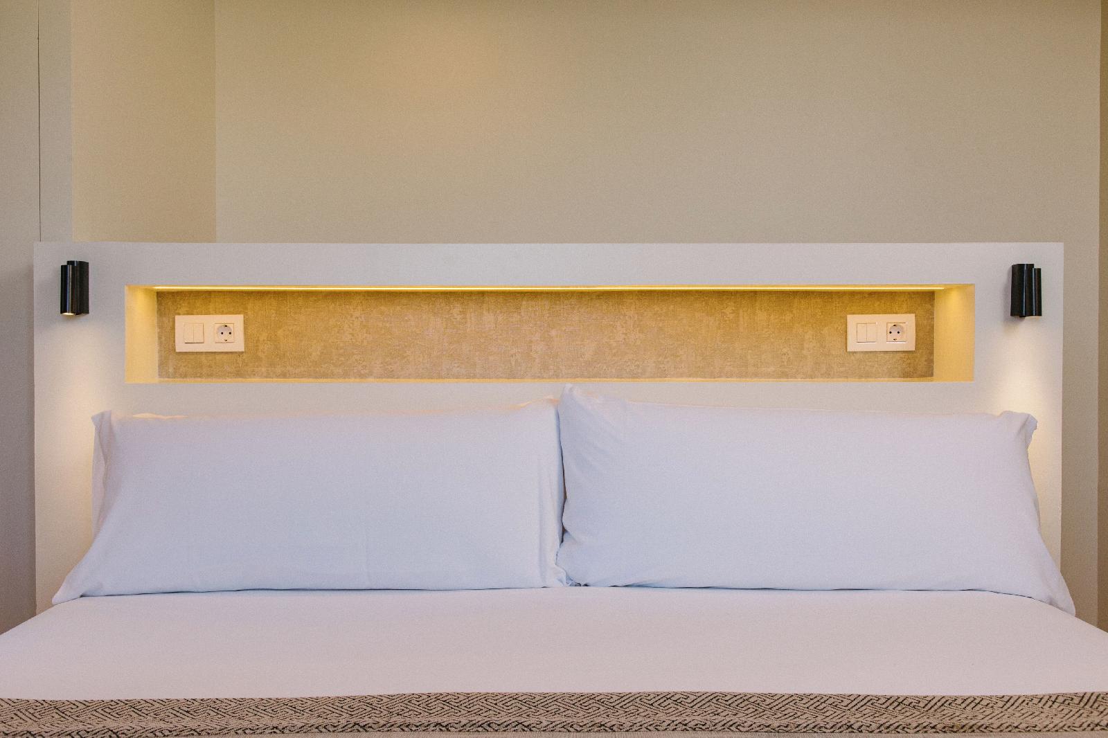Duquesa Suites Landmark Hotel By Duquessa Hotel Collection