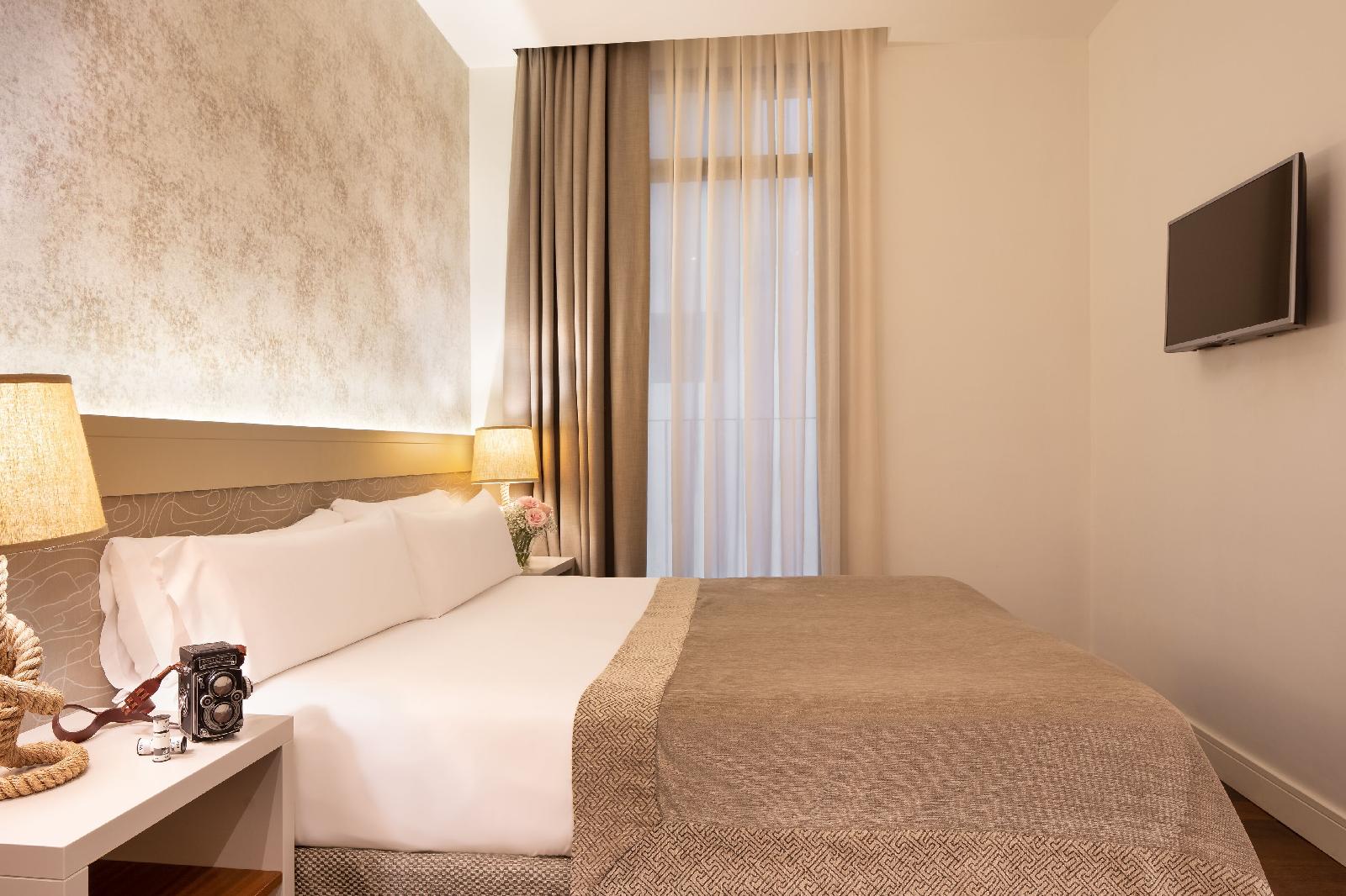Duquesa Suites Landmark Hotel By Duquessa Hotel Collection