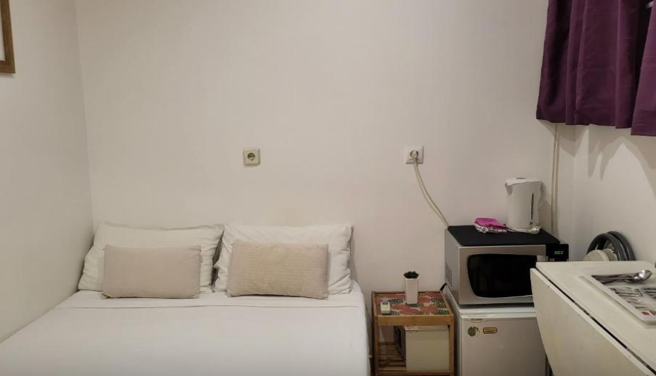 Barcelona Rooms 294