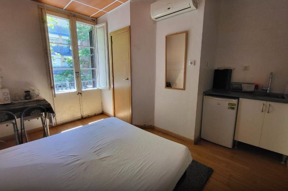 Barcelona Rooms 294