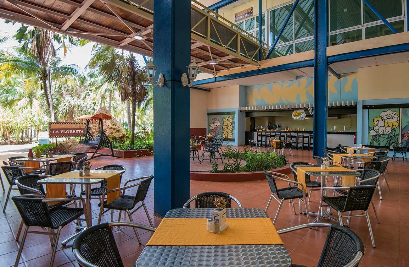 Gran Caribe Puntarena playa Caleta Hotel