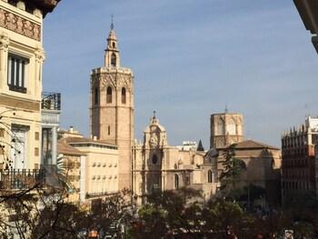 Shf Plaza De La Reina