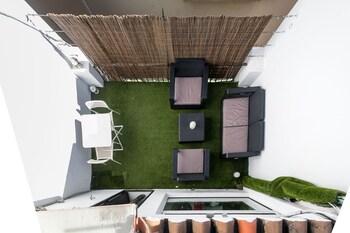 Shf Plaza De La Reina