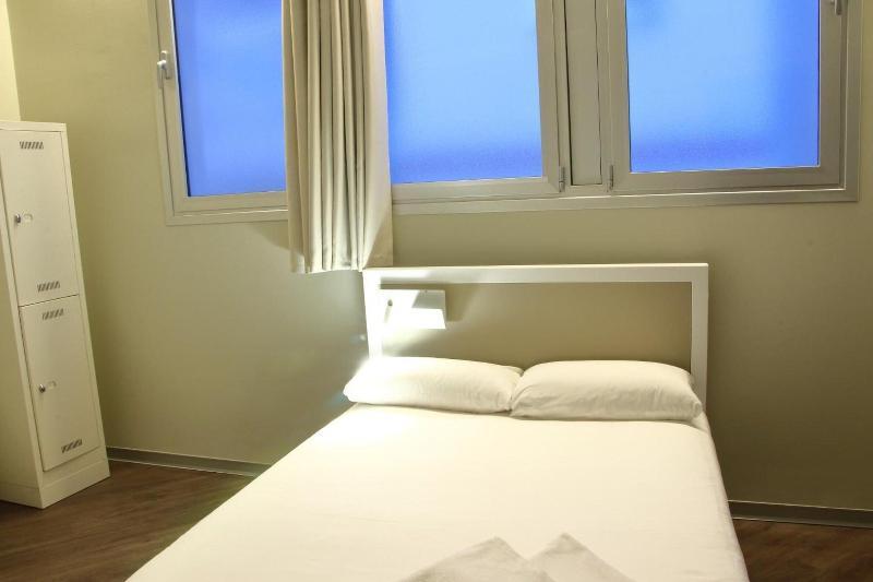 Poshtel Bilbao - Premium Hostel
