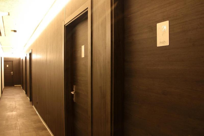 Poshtel Bilbao - Premium Hostel