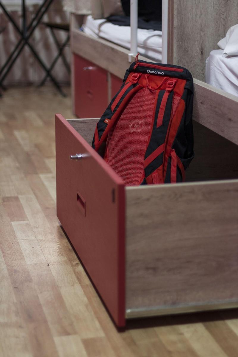 Break N Bed Hostel