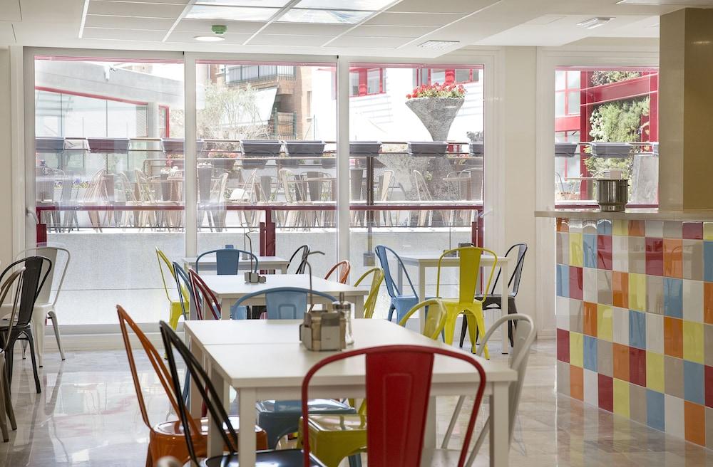 Funway Academic Resort - Adults Only