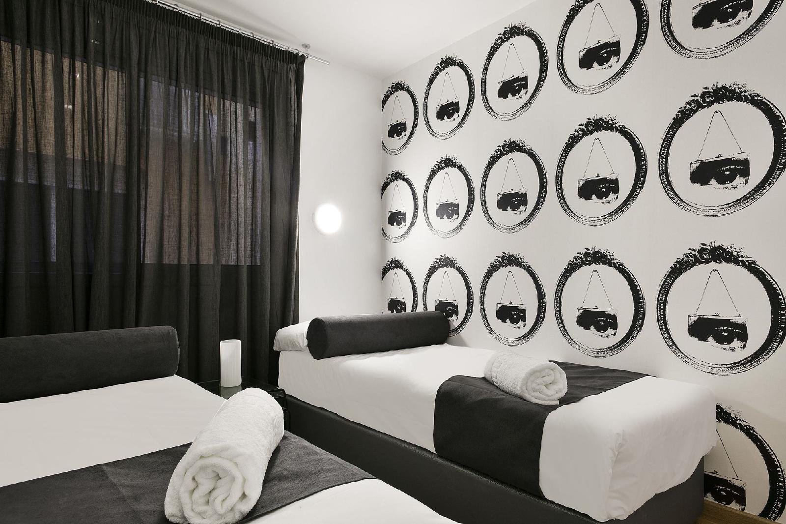 Mar Apartments