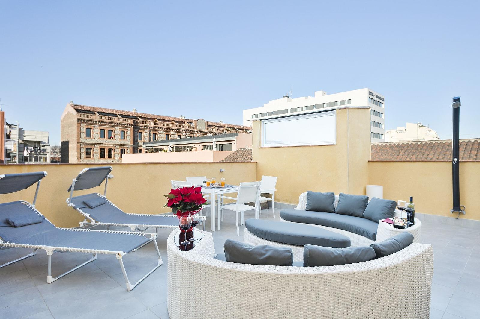 Mar Apartments