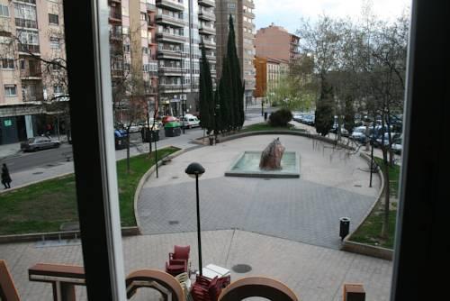 Hostal Puente De Piedra