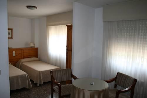 Hostal Puente De Piedra