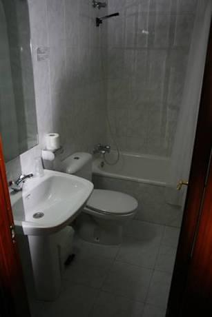 Hostal Puente De Piedra