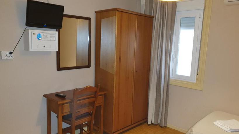 Hostal Ginebra -Madrid Centro Gran Vía Sol-