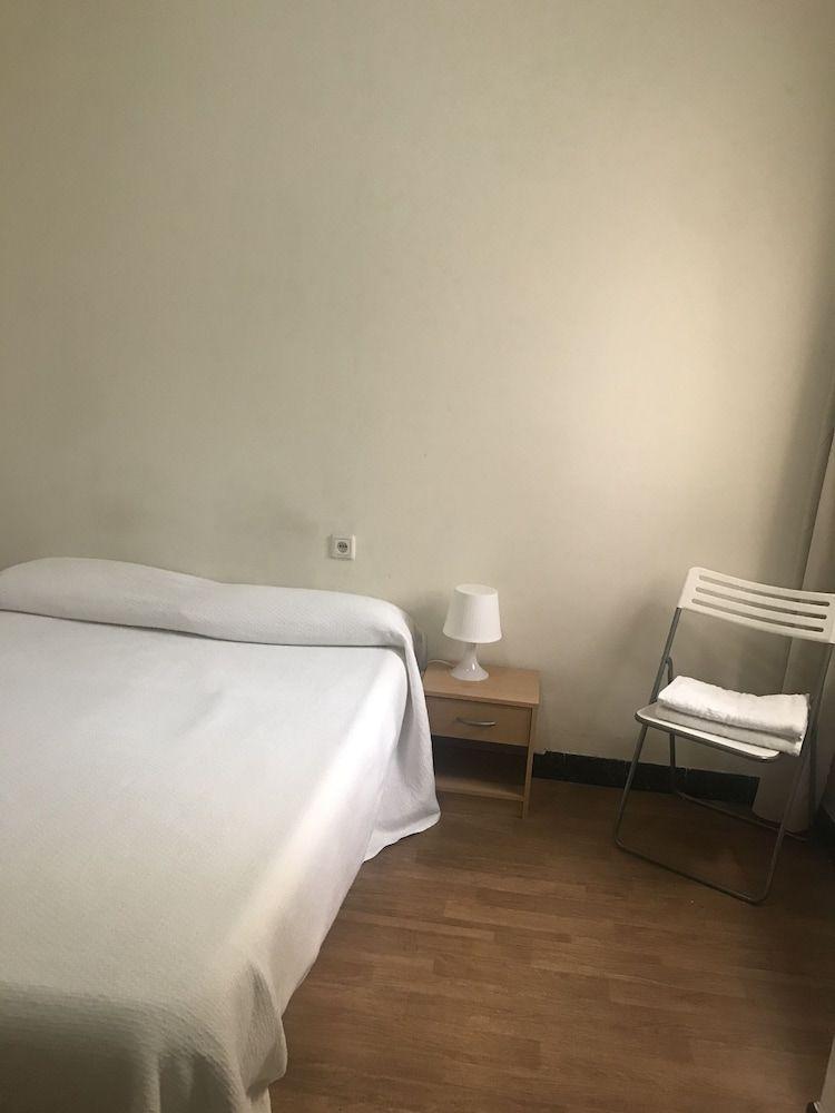 Hostel Turistic Castell