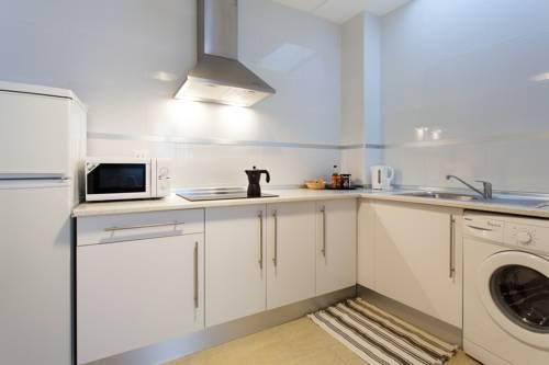 Apartamentos Diaber San Leandro