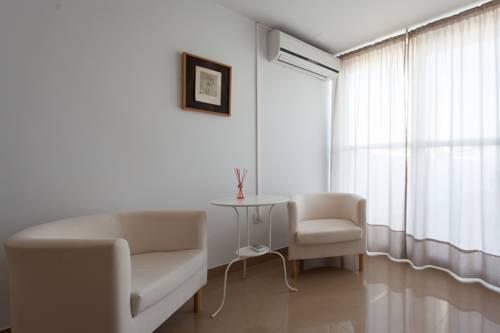 Apartamentos Diaber San Leandro