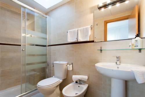 Apartamentos Diaber San Leandro