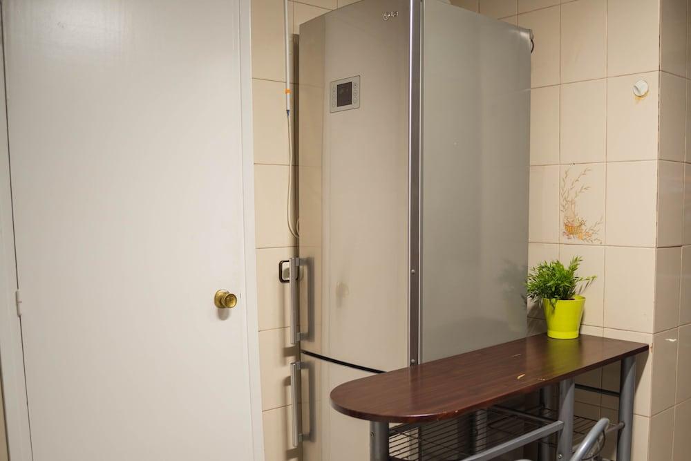 Go Bcn Hostal Ideal Badal
