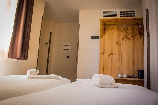 Black Swan Hostel Sevilla