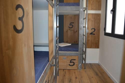 Black Swan Hostel Sevilla