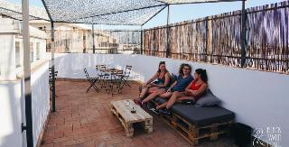 Black Swan Hostel Sevilla