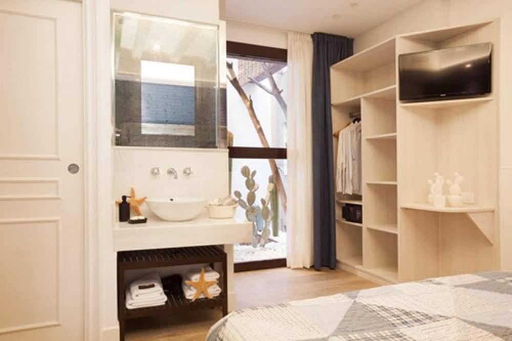 Enjoybcn Colon Apartments