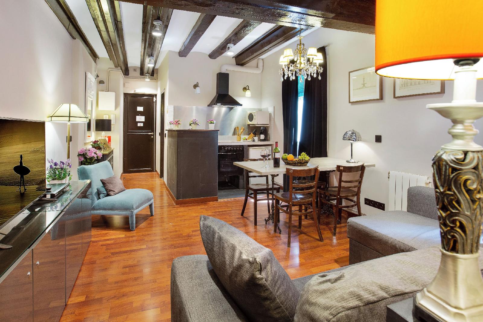 Stay U-Nique Apartments Carretes