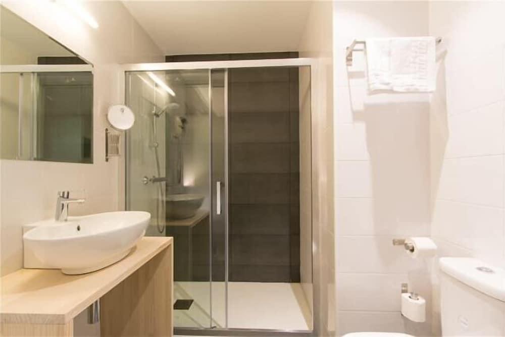 Bilbao City Rooms