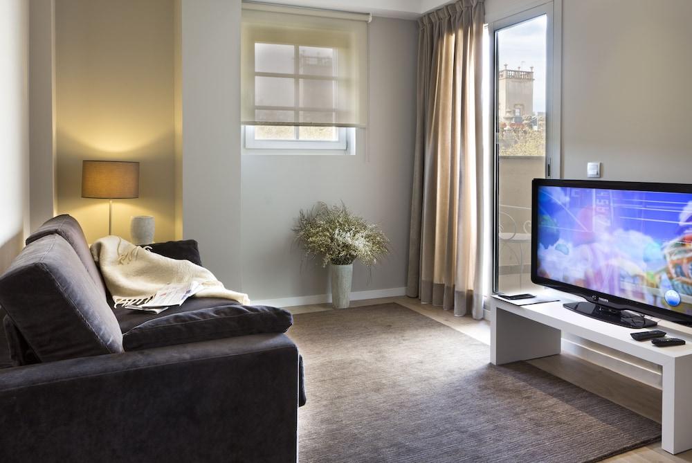 Apartments Rambla 102