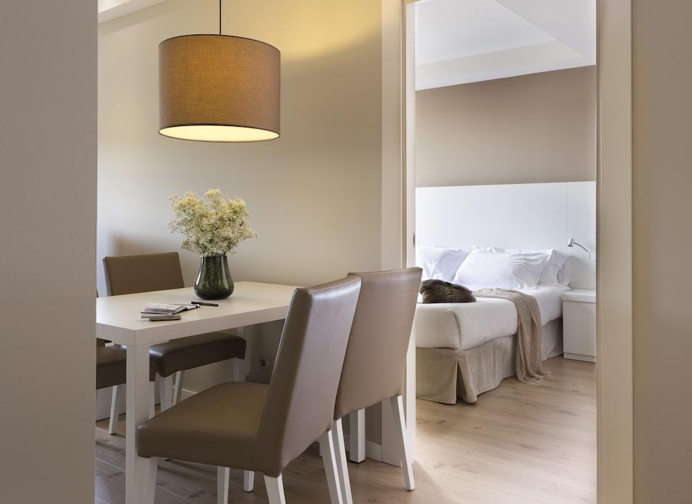 Apartments Rambla 102