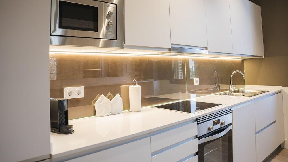 Enjoybcn Miro Apartments