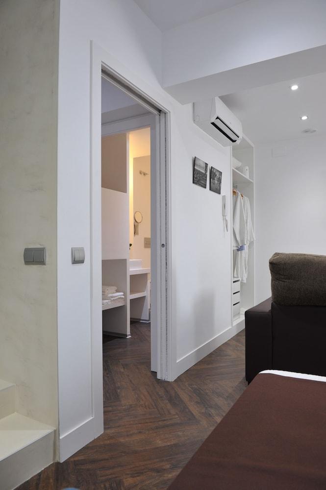 Gaudint Barcelona suites