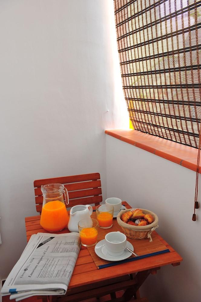 Gaudint Barcelona suites