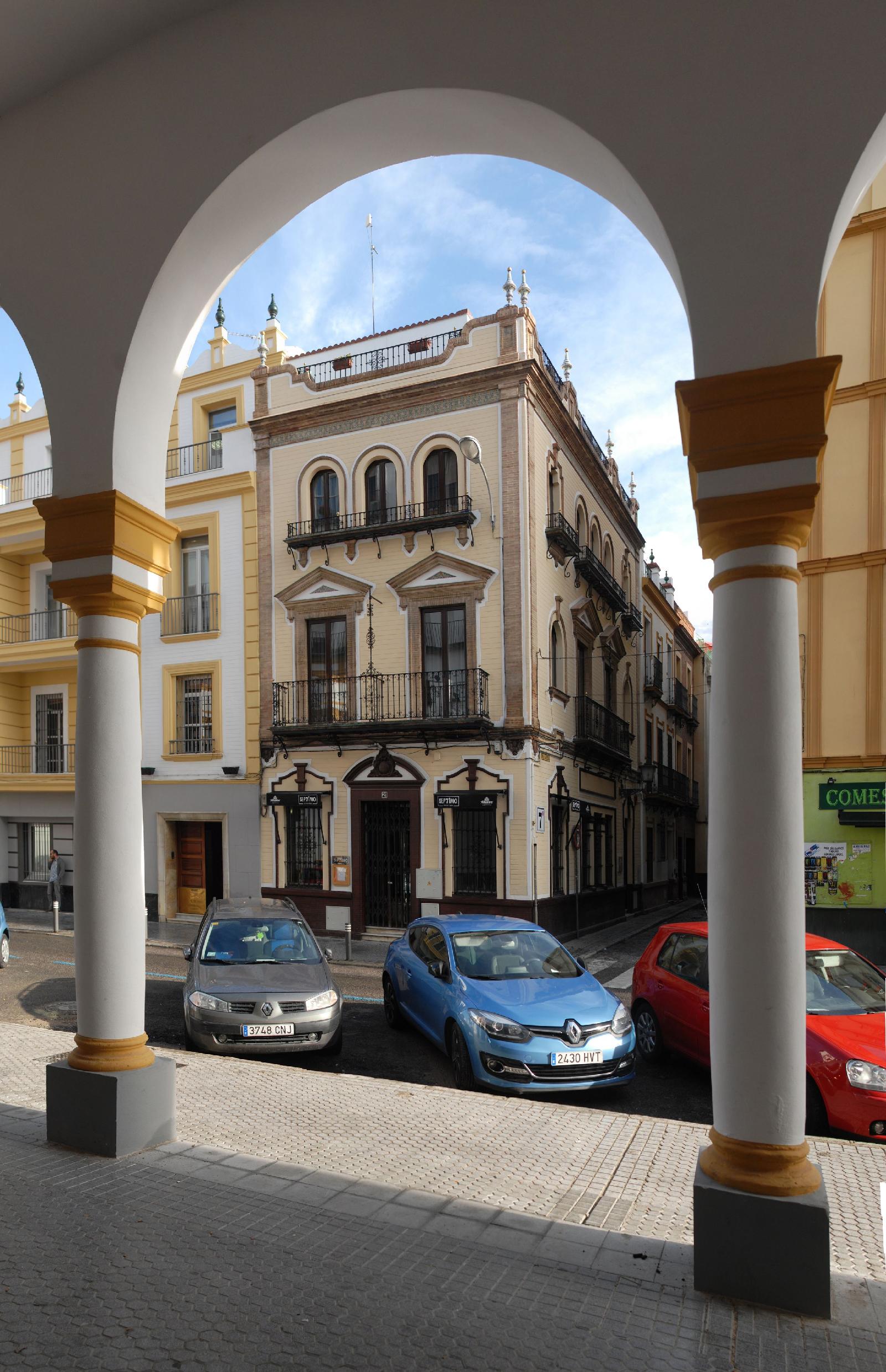 Suites Del Arenal Olehousing