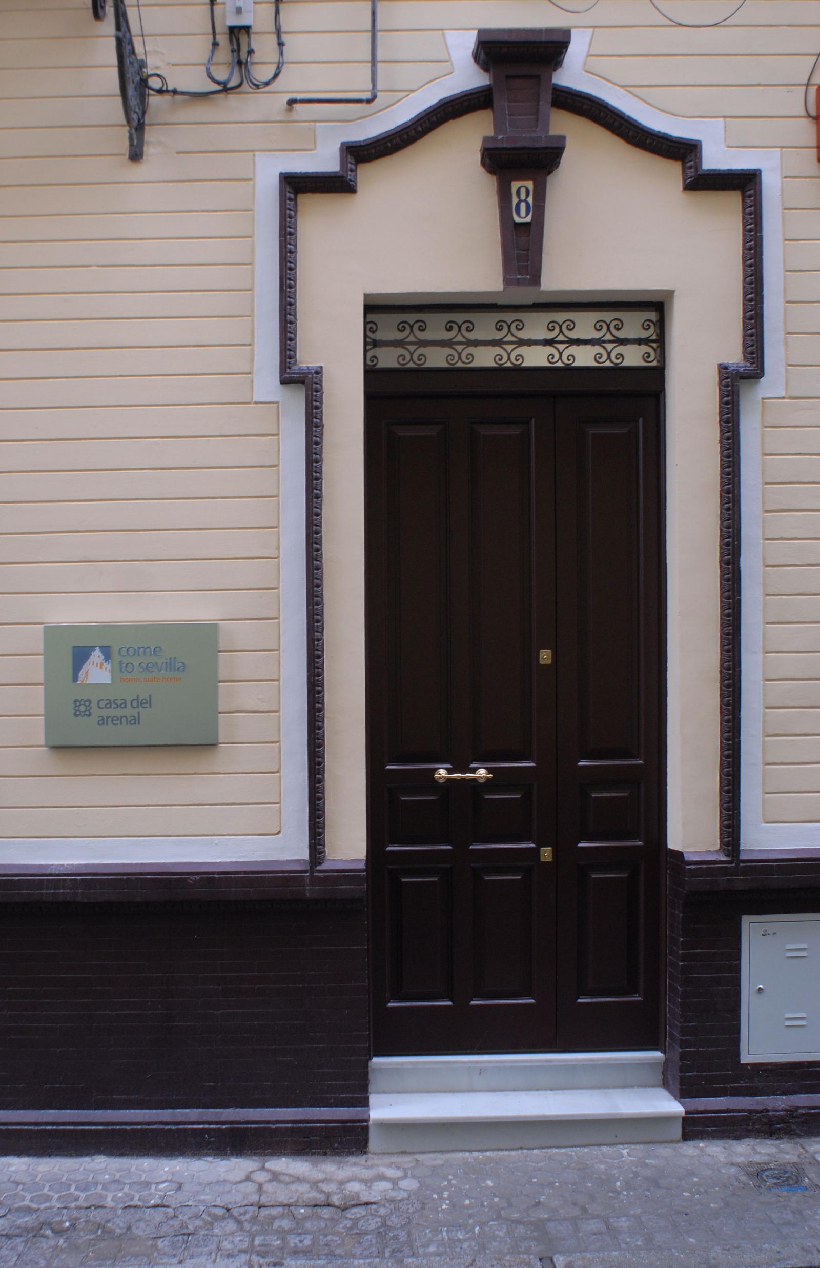 Suites Del Arenal Olehousing