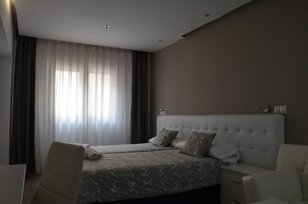 Boutique Urban Madrid Serrano