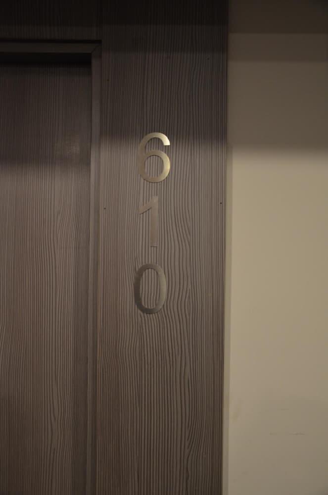 Boutique Urban Madrid Serrano