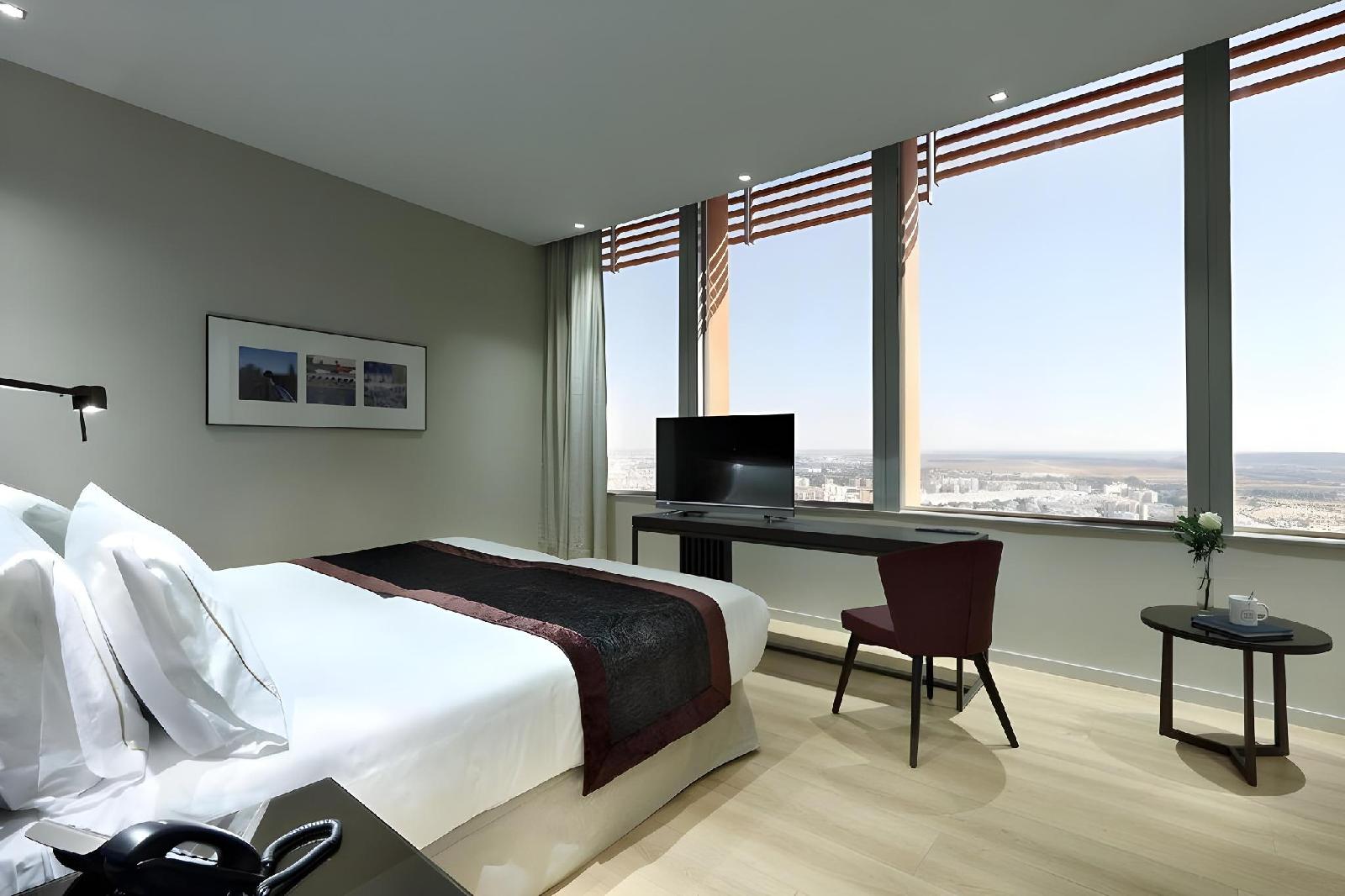 Eurostars Torre Sevilla
