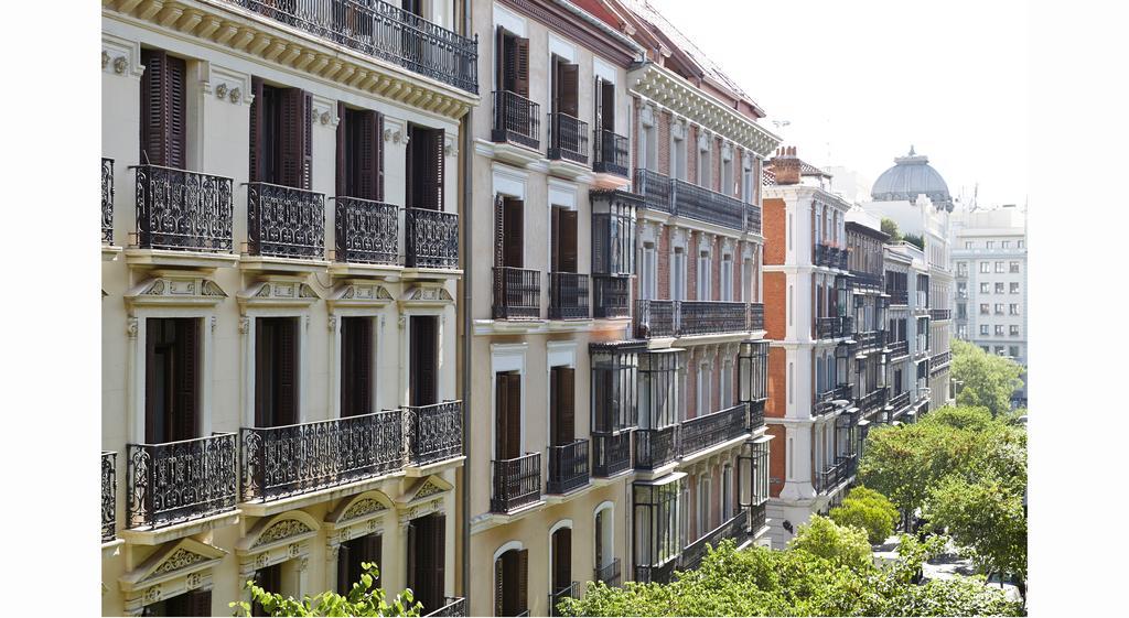 60 Balconies Design