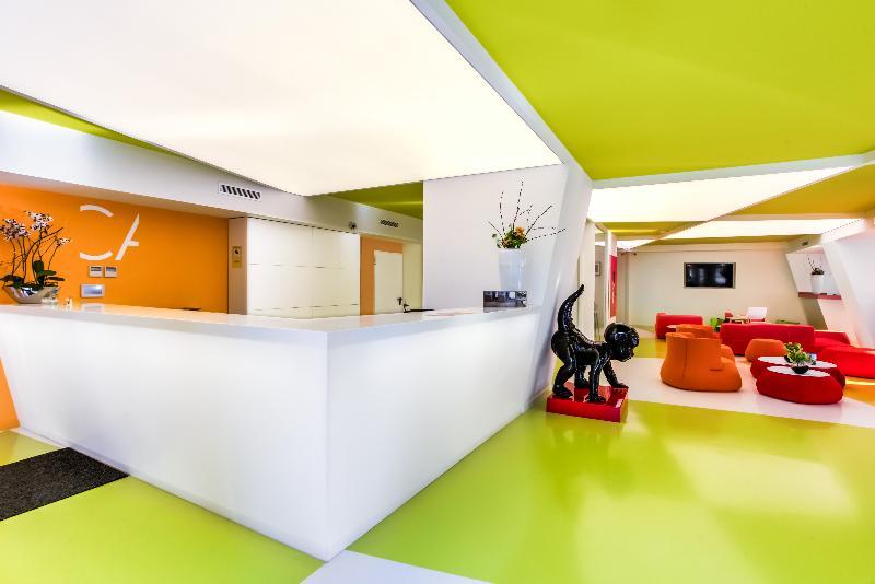 Cosmo Apartments Sants