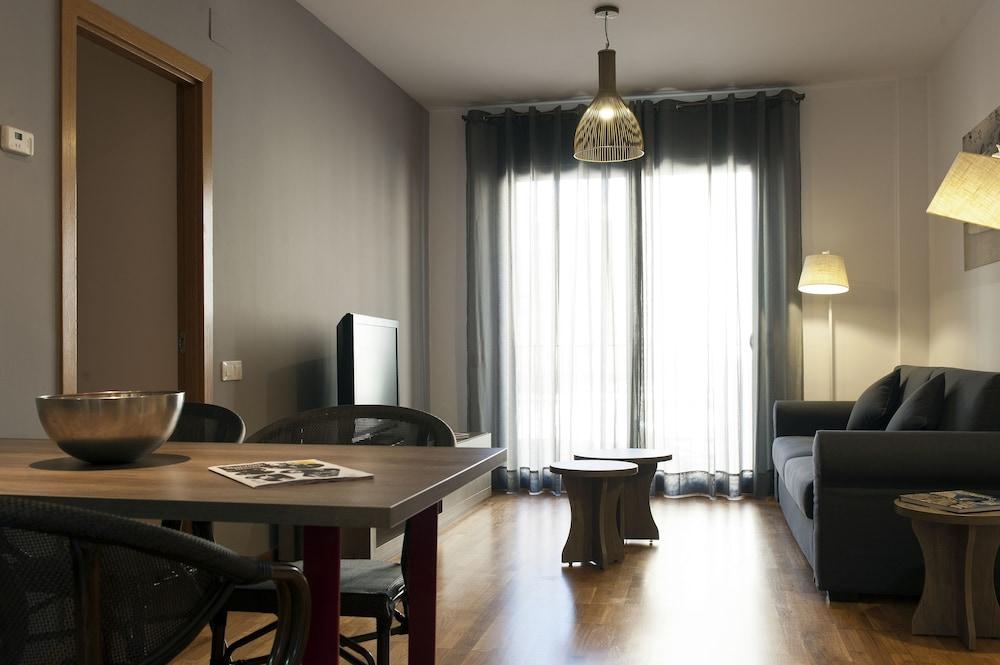 Mh Apartments Gracia