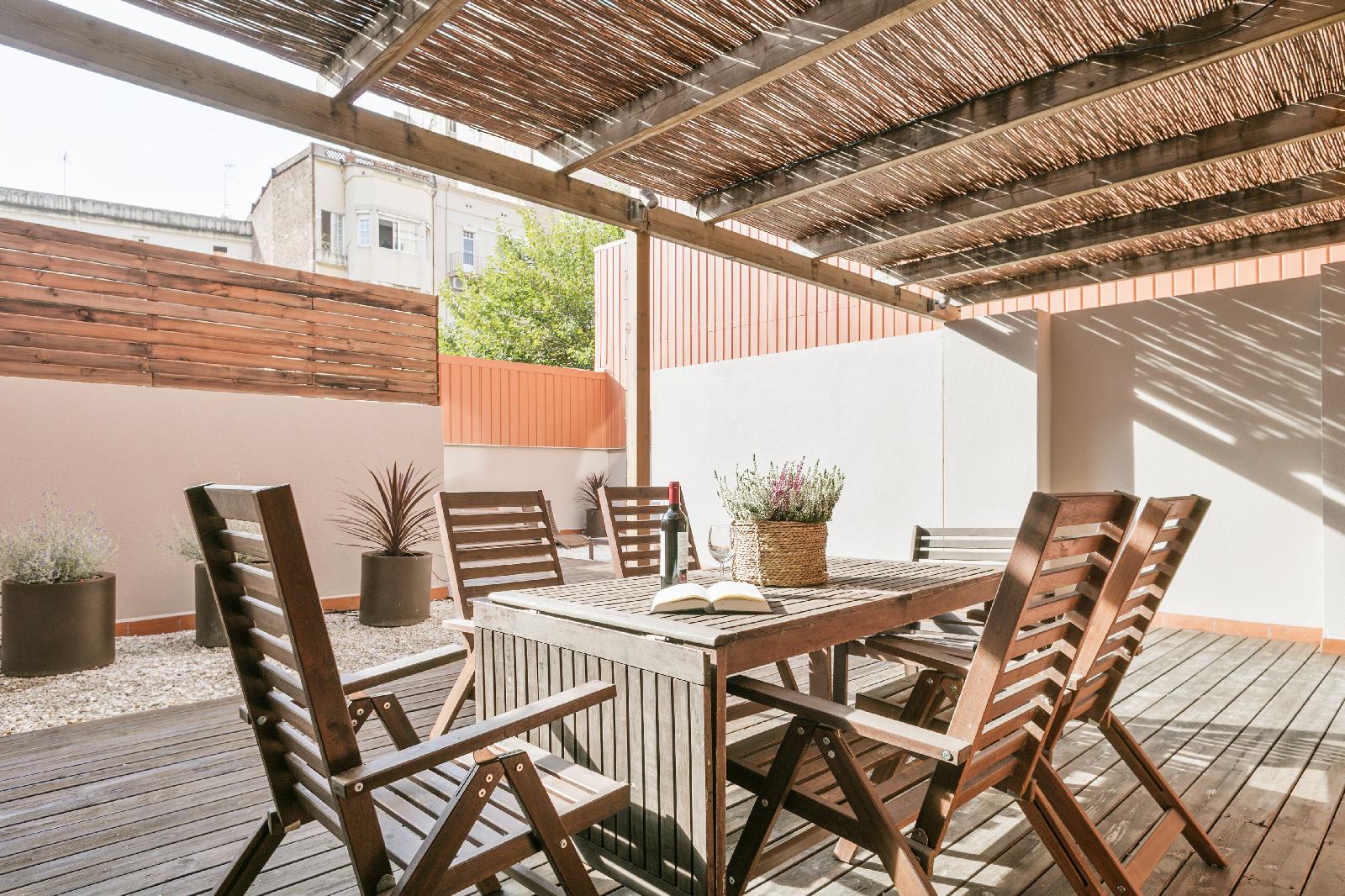 Inside Barcelona Apartments Princep