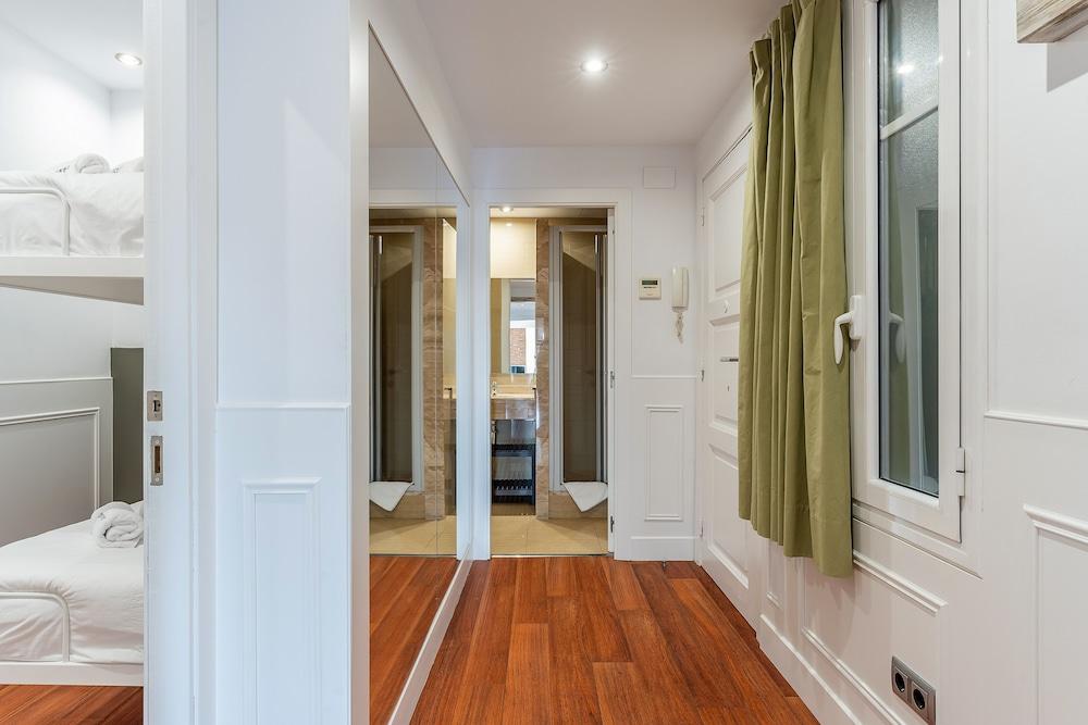 Enjoybcn Fira Apartment
