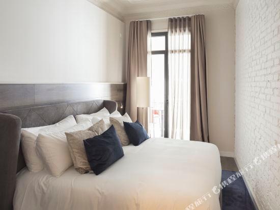 Casagrand Luxury Apartments Barcelona