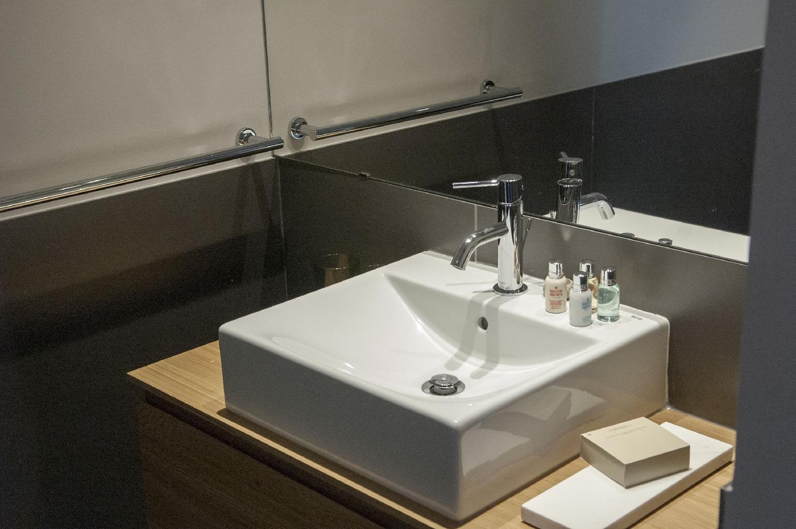 Casagrand Luxury Apartments Barcelona