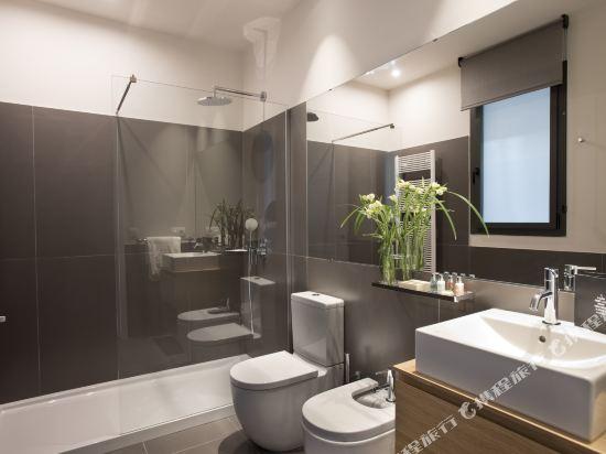 Casagrand Luxury Apartments Barcelona