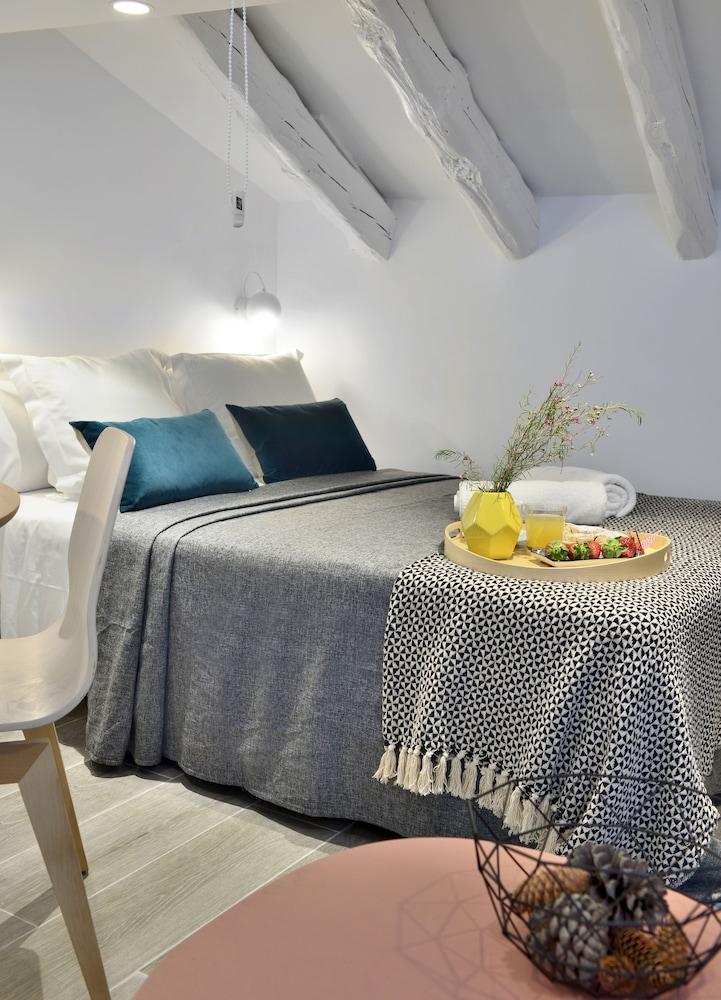NQN Aparts&Suites