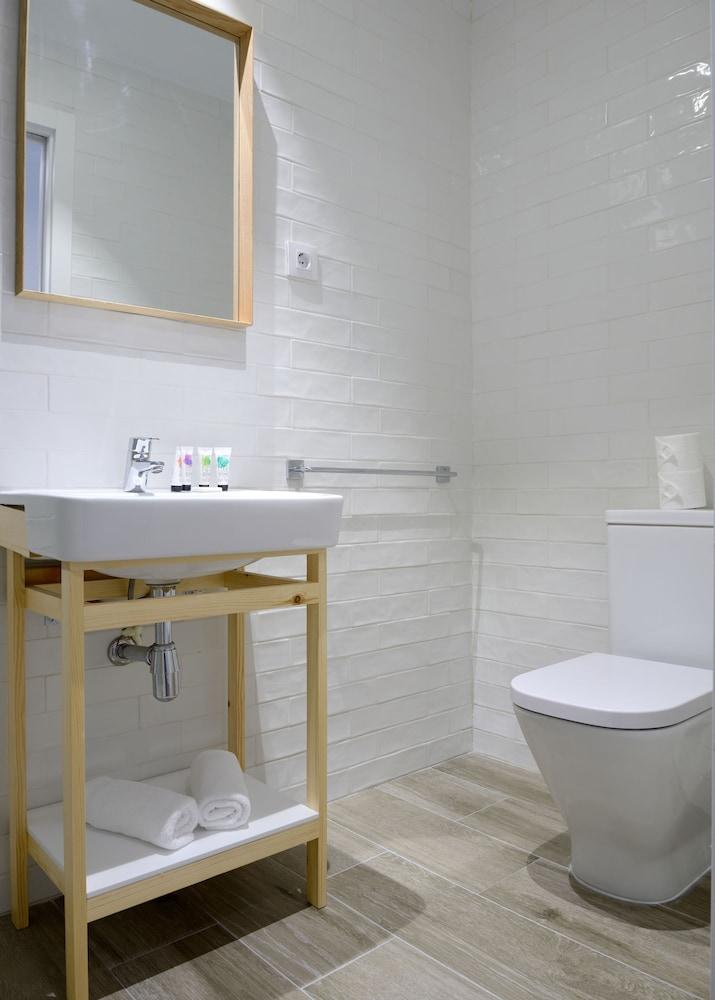 NQN Aparts&Suites